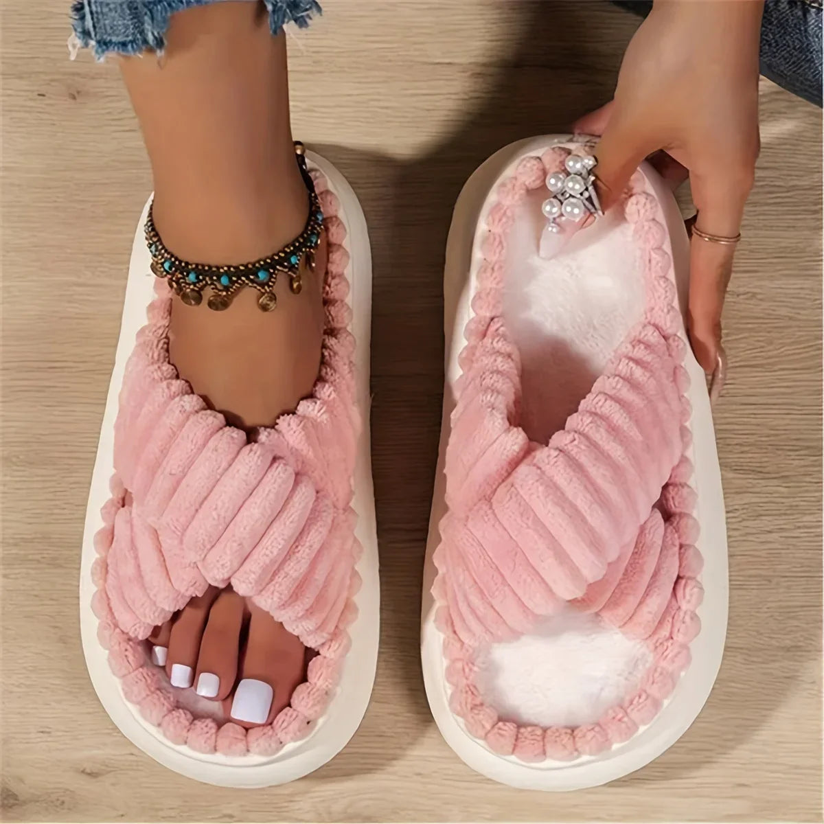 Women's Plush Open Toe Slippers Soft Cushioned Sole