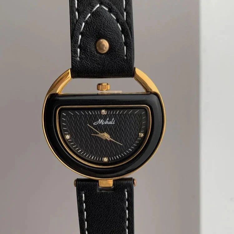 Stylish Quartz Wrist Watch