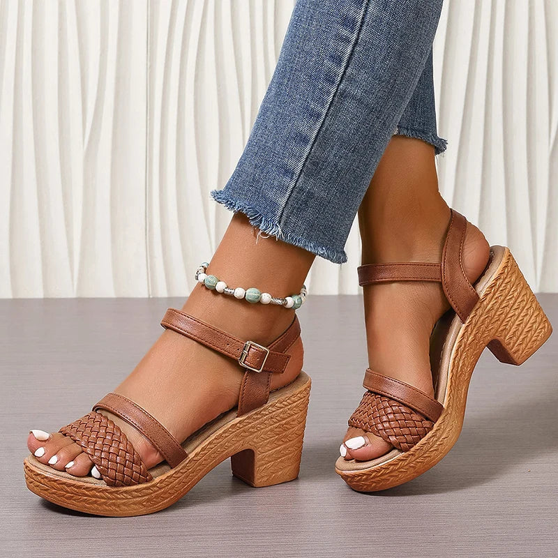 Comfortable Woven Flat Sandals