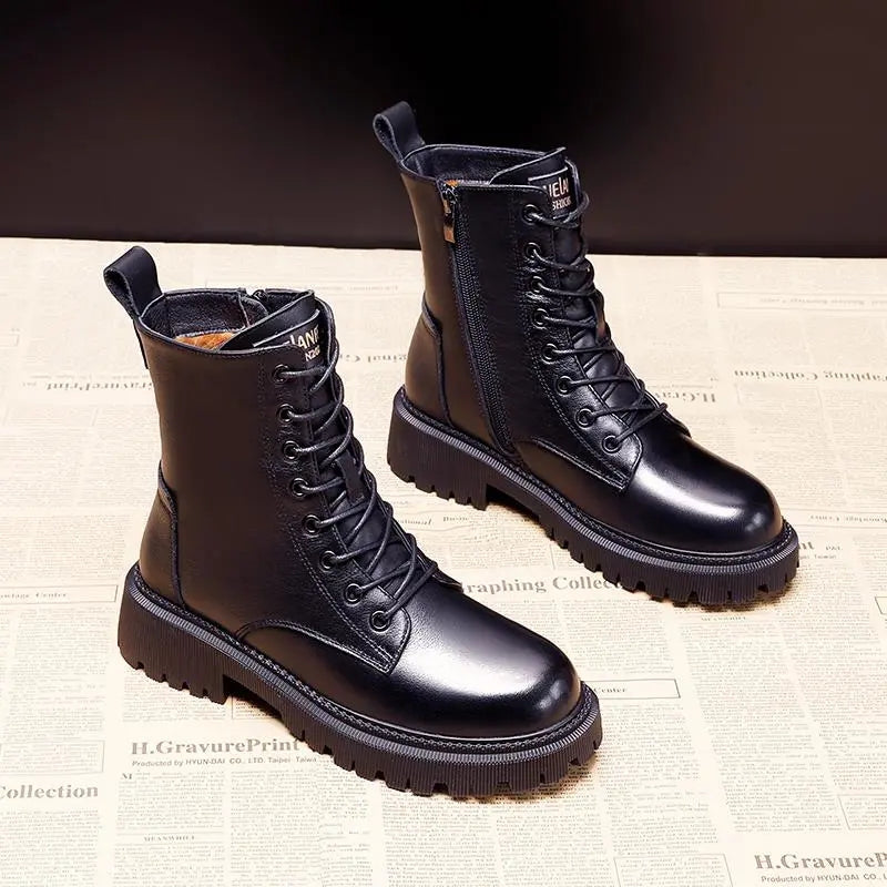 Women's Ankle Boots Front Lace Lug Sole - VibreMode