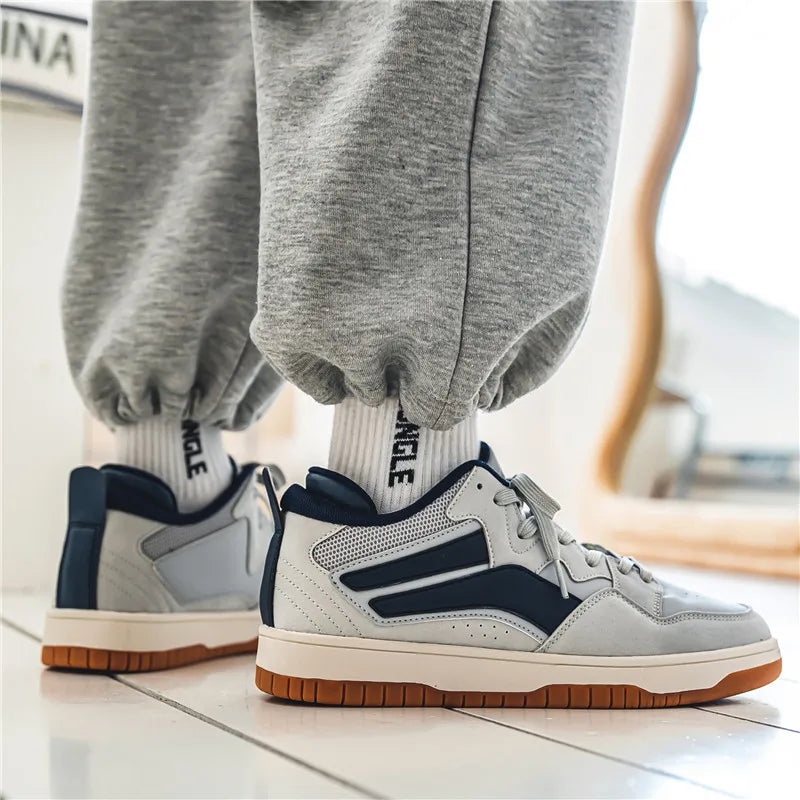 Low Top Casual Sneakers