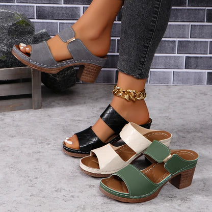 Comfortable Women's Contour Sandals with Heel Support