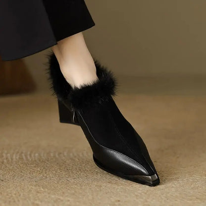 Women's Furry Boot - VibreMode