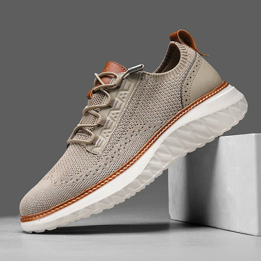 Men's Lace-Up Sneakers Panel Detail - VibreMode