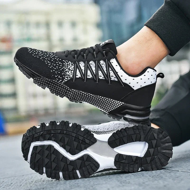 Men's Airy Comfortable Athletic Shoes Thick Cushion Sneakers