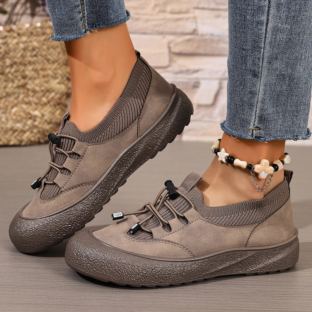 Women's Elastic Lace Walking Shoes - VibreMode