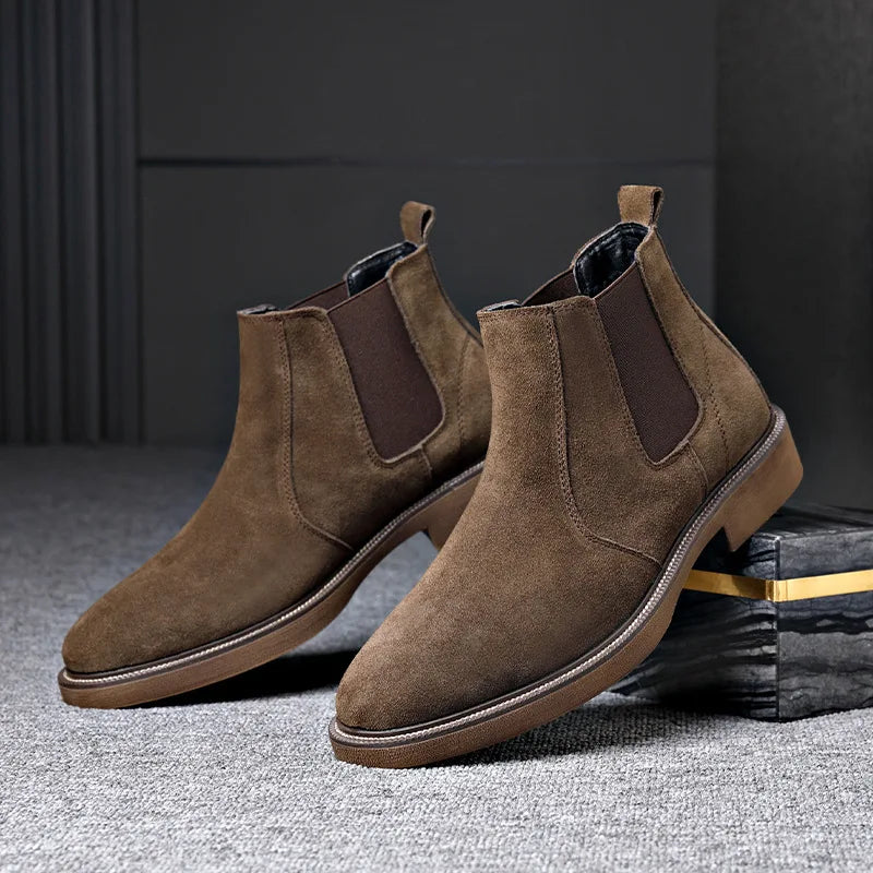 Bennett Men's Suede Chelsea Boot - VibreMode