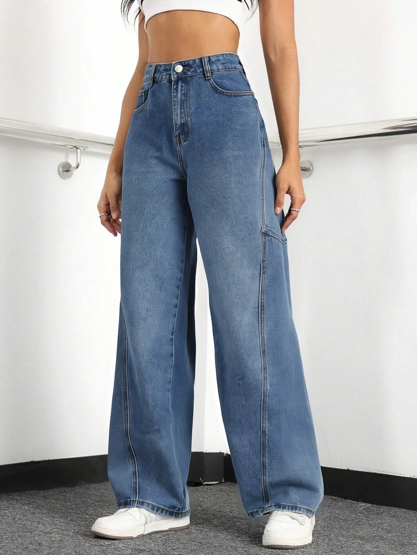 Women's Wide Leg Cargo Jeans High-Waisted Denim Blue