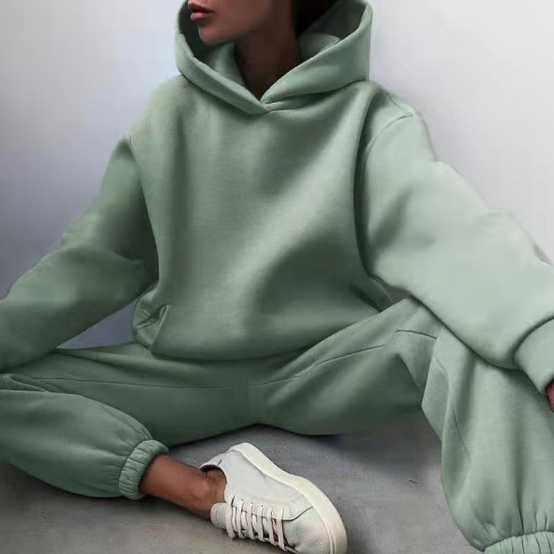 Women's Relaxed Fit Hoodie Jogger Set