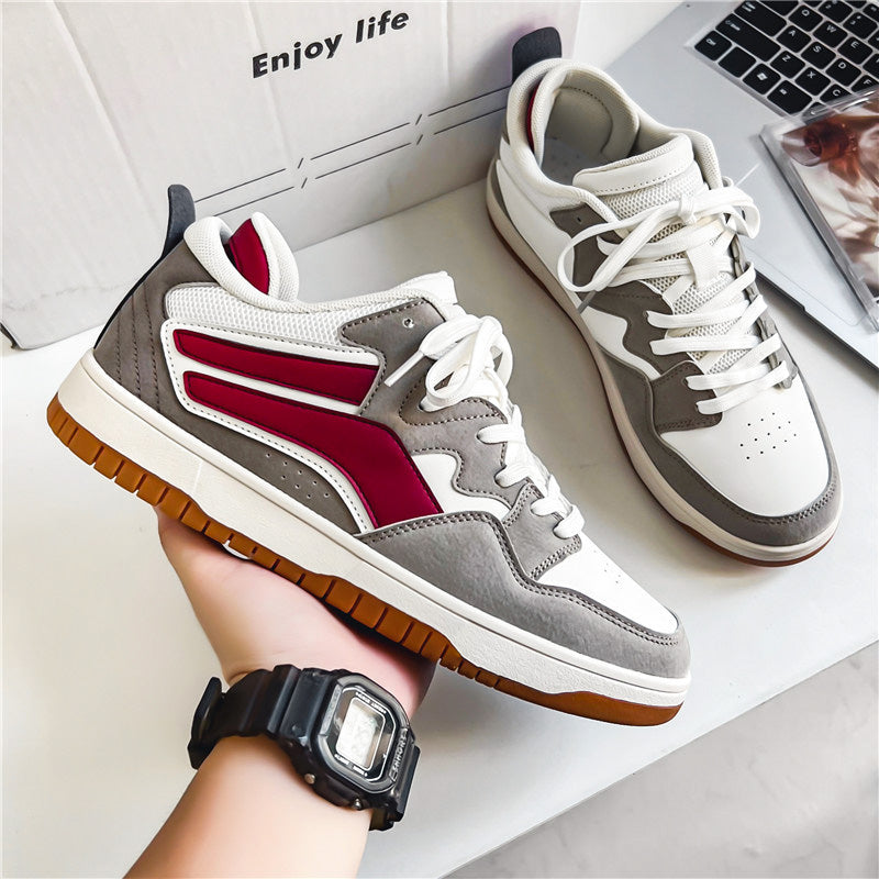 Low Top Casual Sneakers