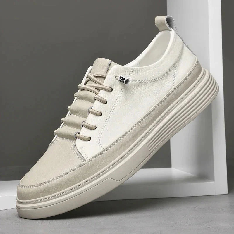 Fashionable Athletic Shoes