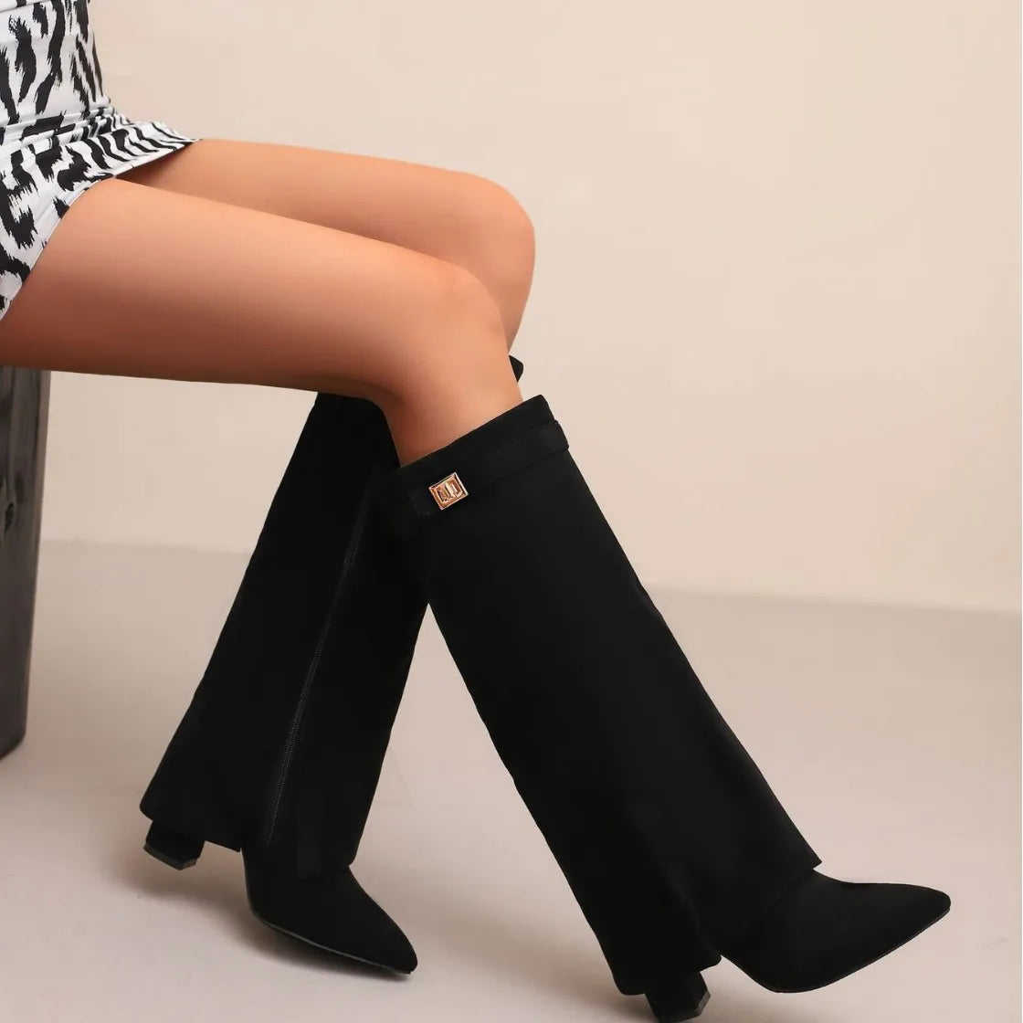 Fashionable Ladies Ankle High Boots Style