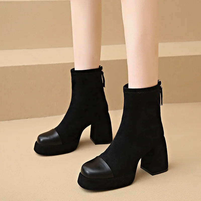 Women's Boots Back Zip Rounded Toe - VibreMode