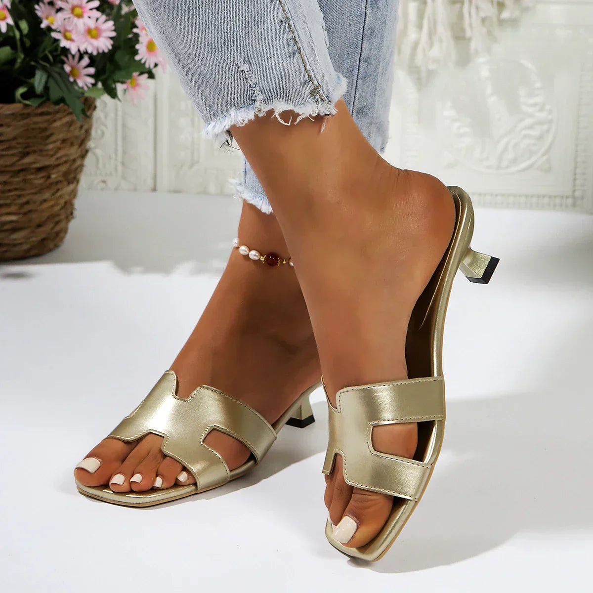 Women's Low Heel Flat Sandals