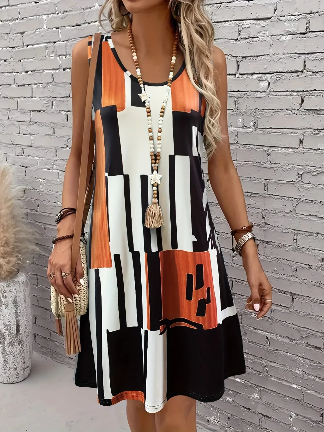 Elegant Strapless Fit Dress - VibreMode