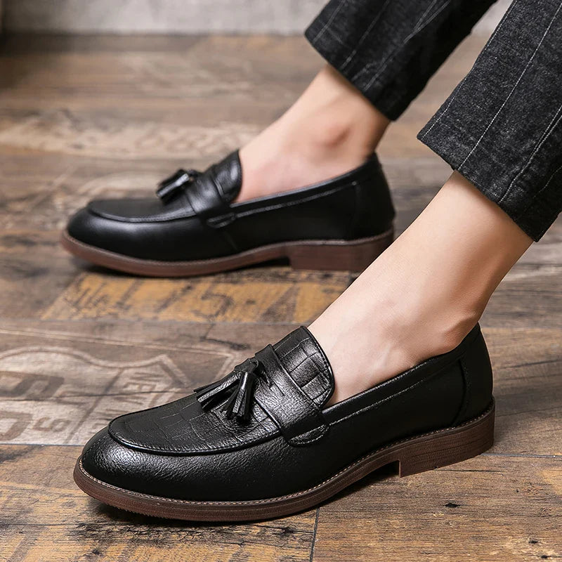 Comfortable Slip On Leather Shoes - VibreMode