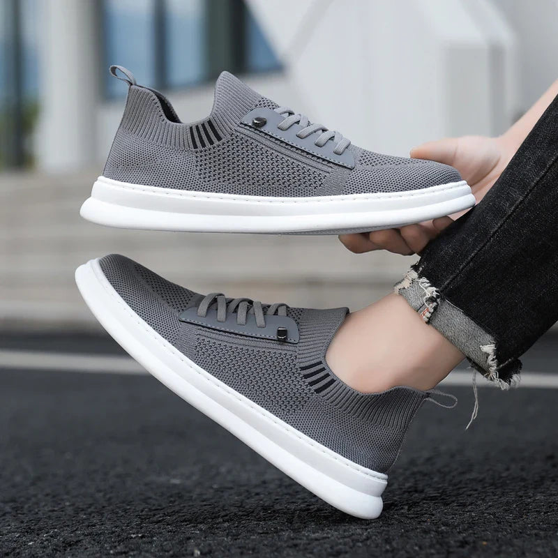Sporty Moxar Running Shoes
