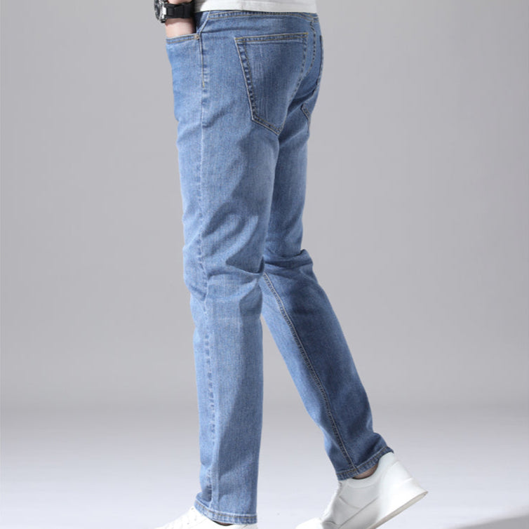 Classic Straight Fit Jeans