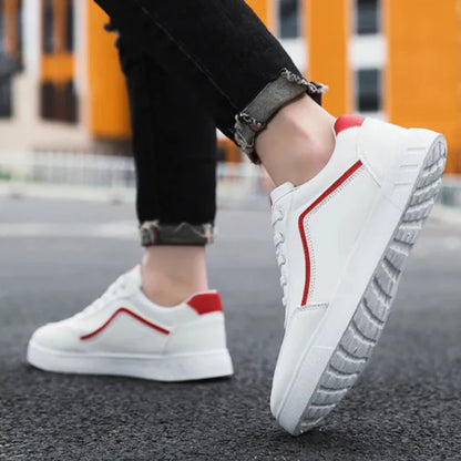 Fashionable Lace Up Sneakers