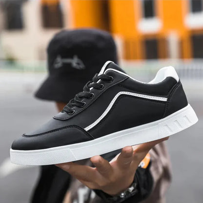 Fashionable Lace Up Sneakers