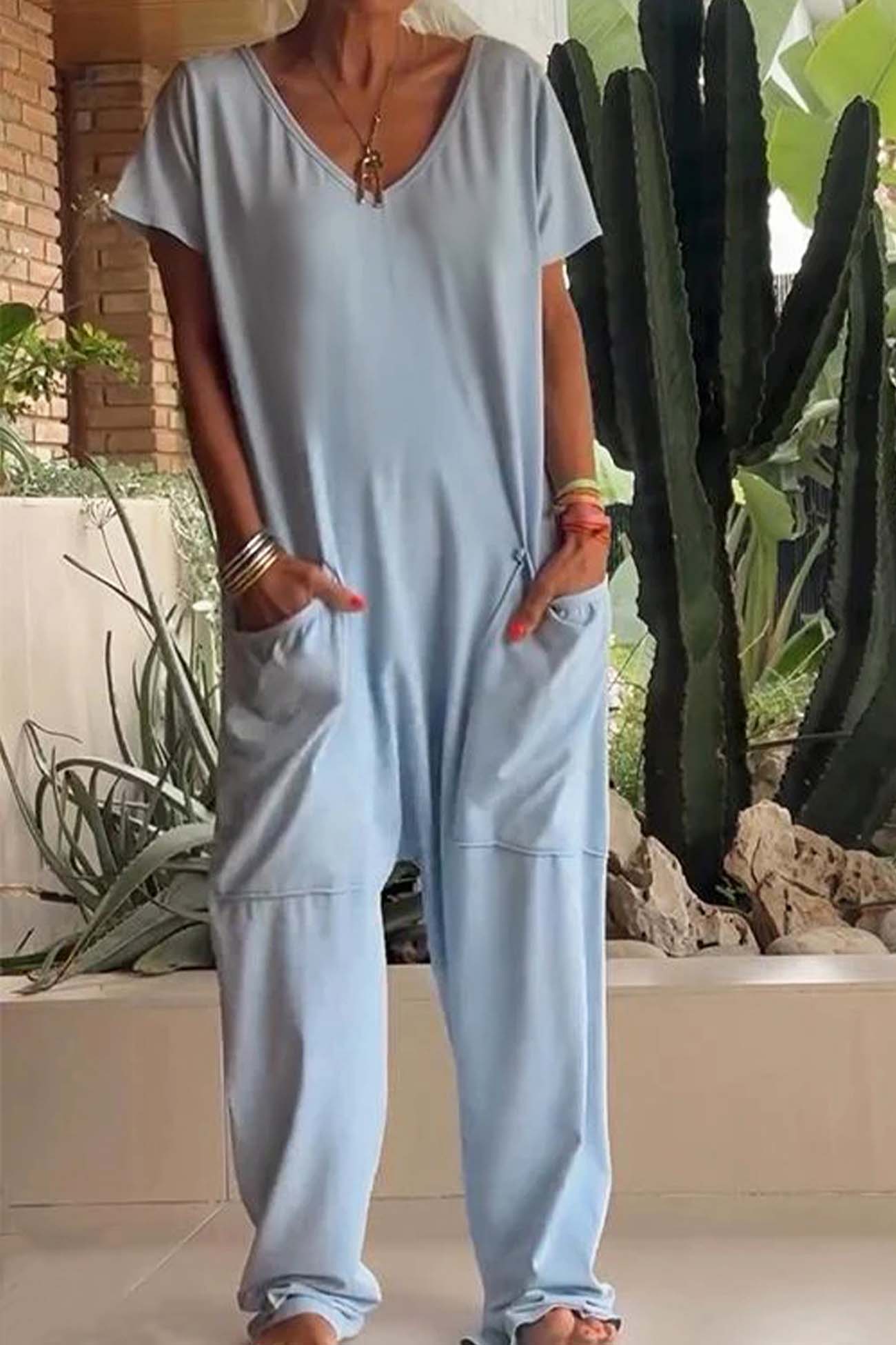 Relaxed Fit Women's V-Neck Short Sleeve Jumpsuit with Pockets
