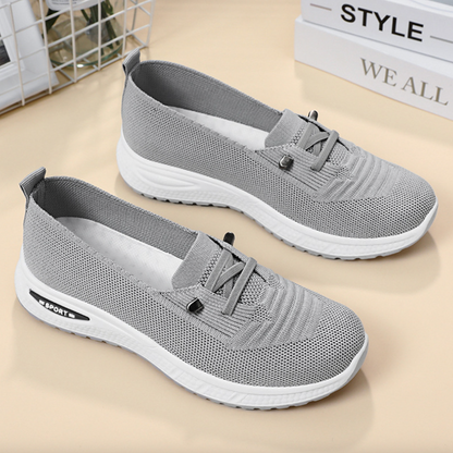 Comfortable Women's Walking Shoes with Arch Support and Mesh Upper