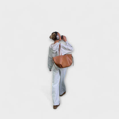 Stylish Women's Leather Handbag