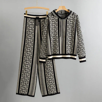 Women's Patterned Hoodie And Pants Set