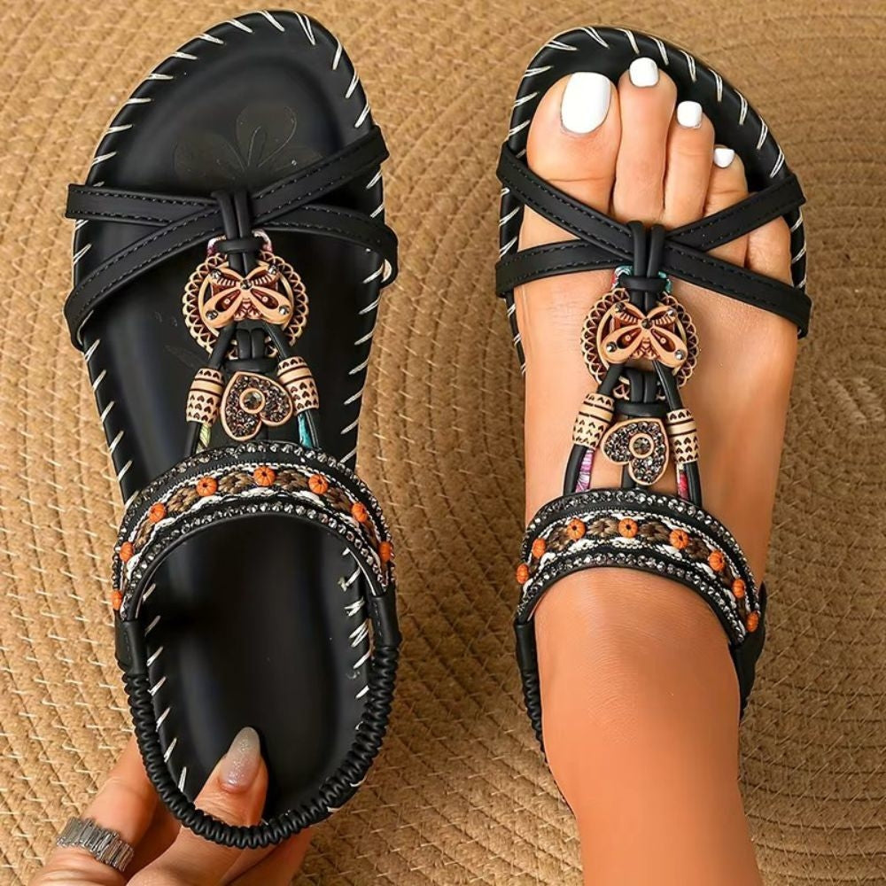 Comfortable Women's Flat Woven Sandals - VibreMode