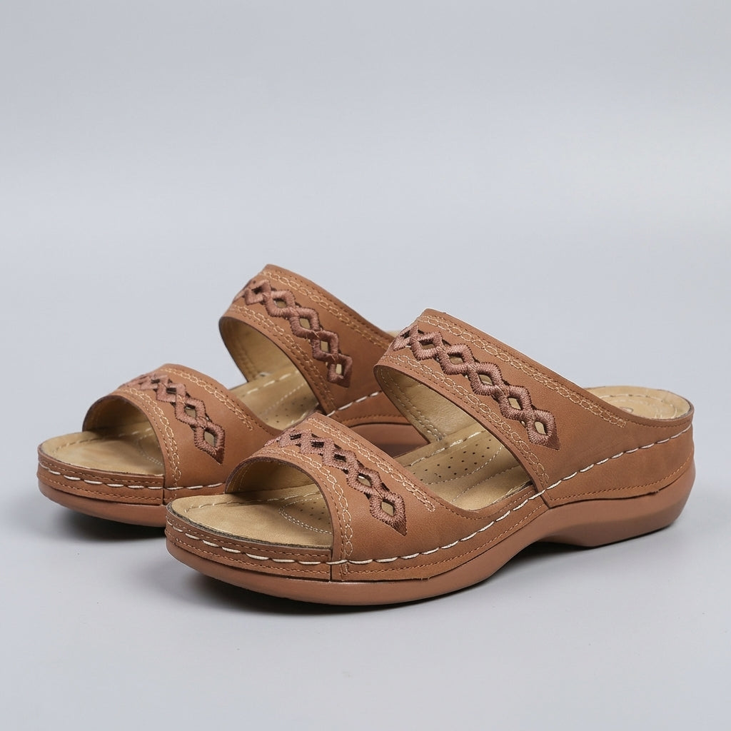Hershey Women's Orthopedic Sandals Leather Cut-Out Strap Brown