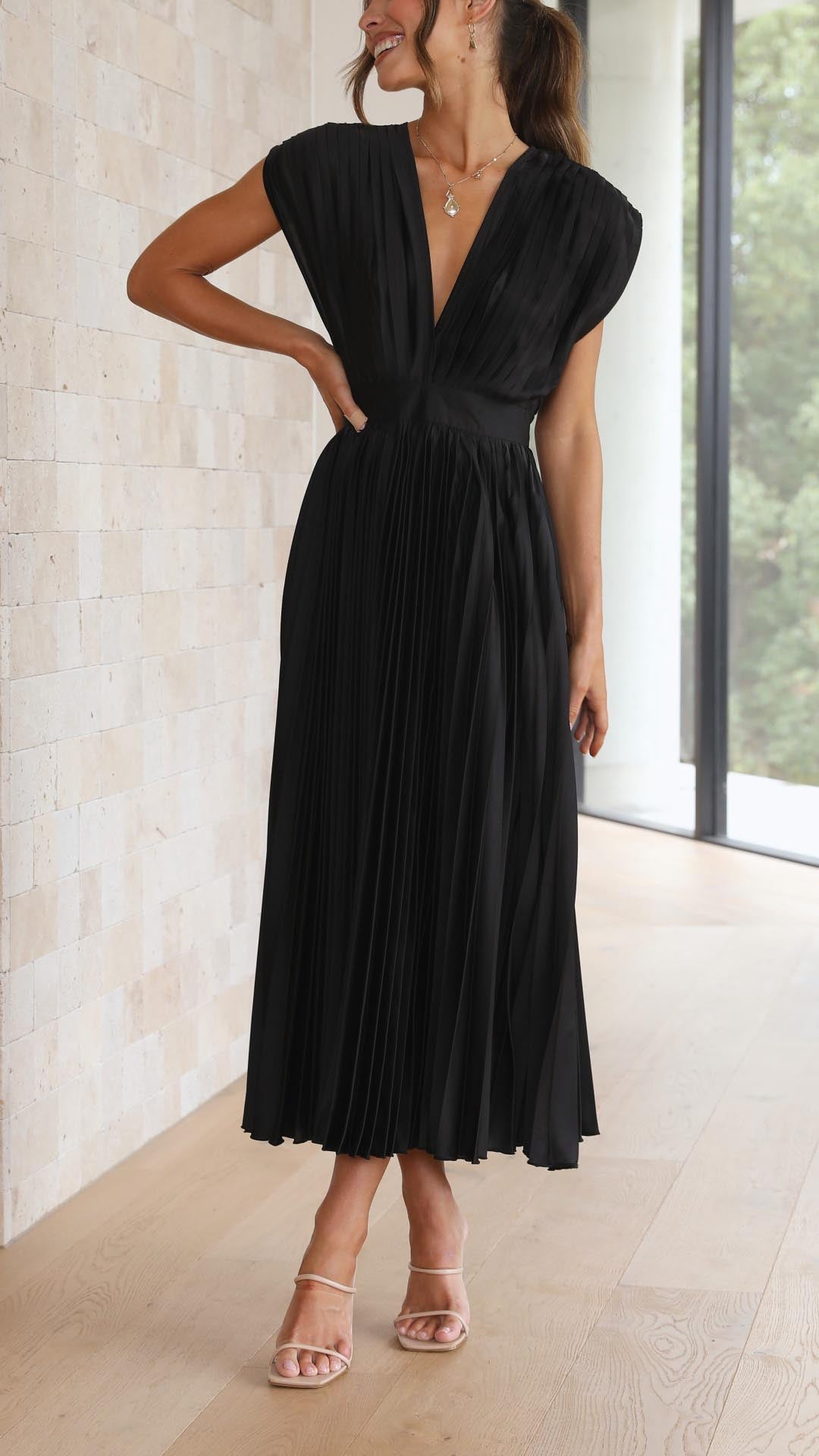 Beautiful Flowy Long Dress