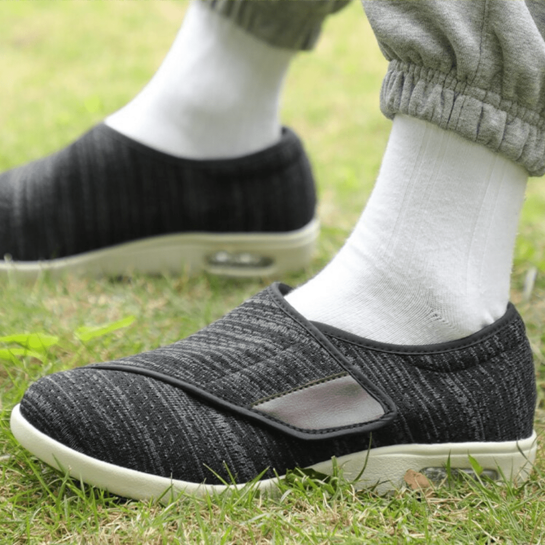 Comfortable Wide Fit Women's Walking Shoes with Air Cushion - VibreMode