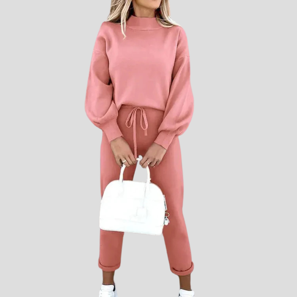 Women's Relaxed Fit Tracksuit Set