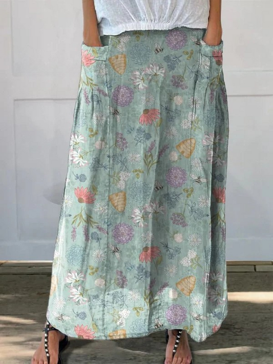 Colorful Floral Pocket Skirt with Bee Design - VibreMode