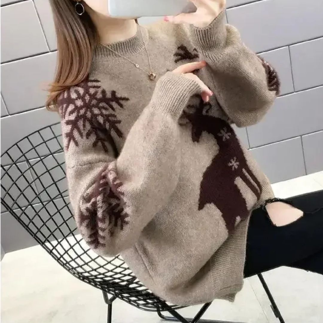 Cozy Reindeer Pattern Holiday Sweater for Women