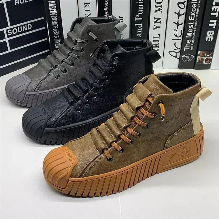 Men's Sturdy Sneakers - VibreMode