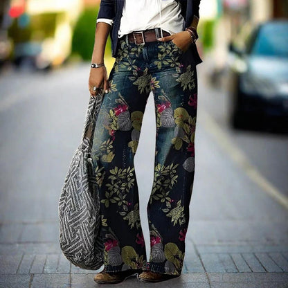 Women's Floral Print Relaxed Fit Jeans - VibreMode