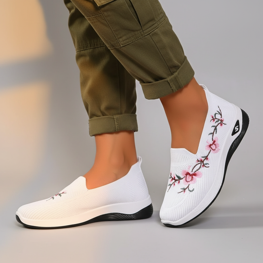 Women's Floral Slip-On Walking Shoes - VibreMode