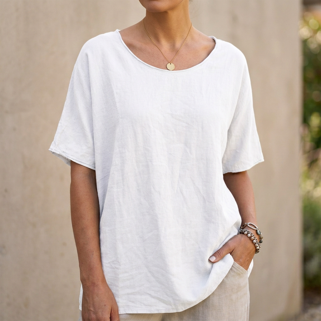 Women's Relaxed Fit Scoop Neck T-Shirt