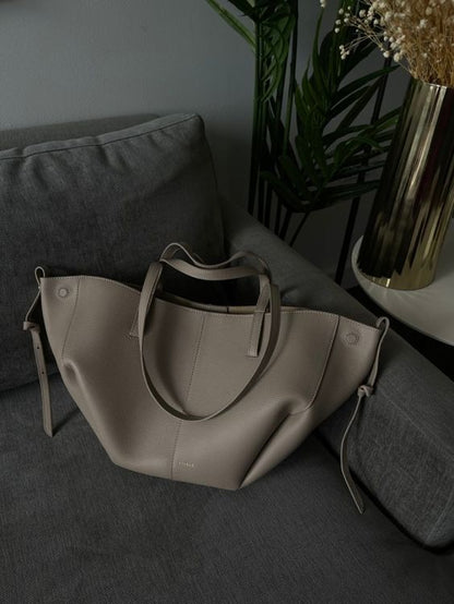 Novalie | Chic Fashionable Tote Bag