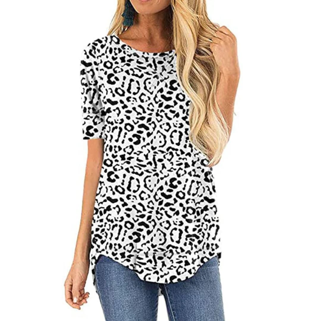 Women's Leopard Print Short Sleeve Crew Neck T-Shirt - VibreMode