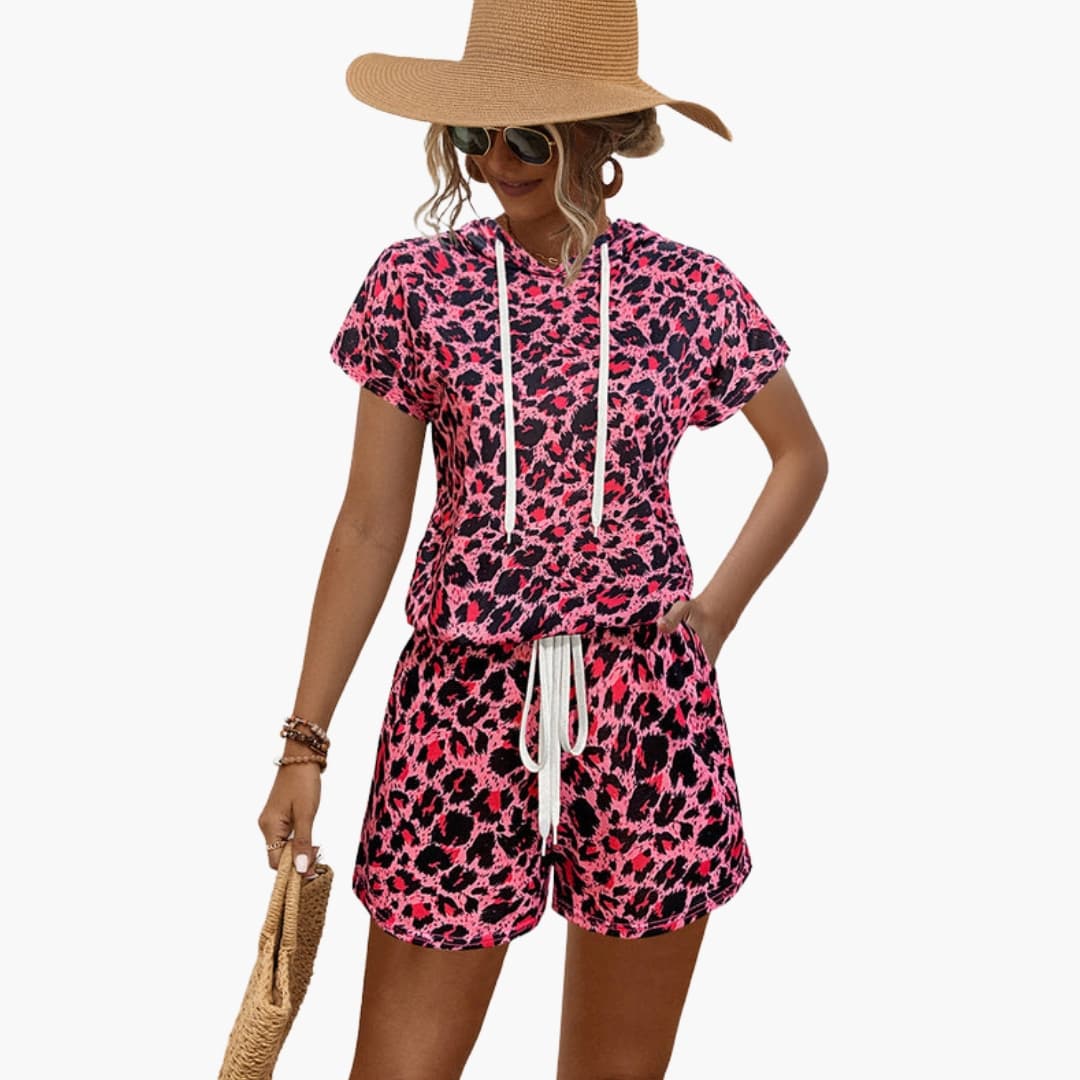 Women's Animal Print Hooded And Shorts Set - VibreMode