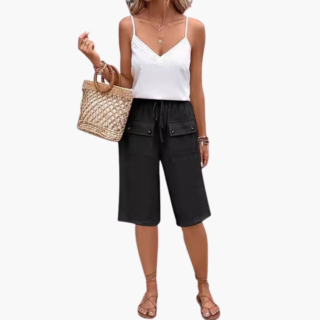 Women's Elastic Waist Shorts Cotton Patch Pockets Beige