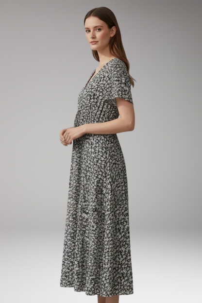Women's Floral Maxi Dress Flowing Silhouette