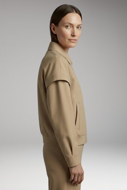 Women's Lapel Neck Jacket Front Closure
