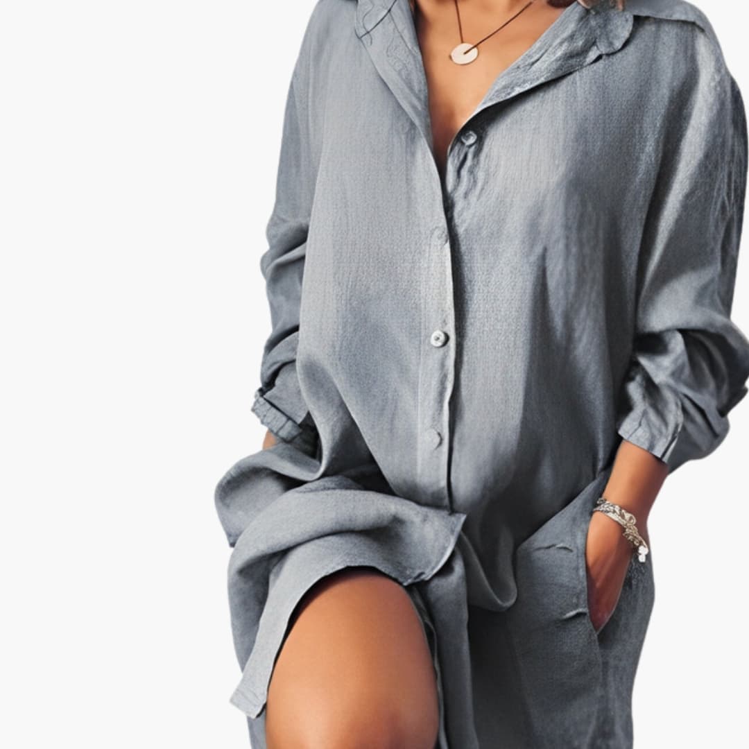 Women's Long Sleeve Button-Up Shirt
