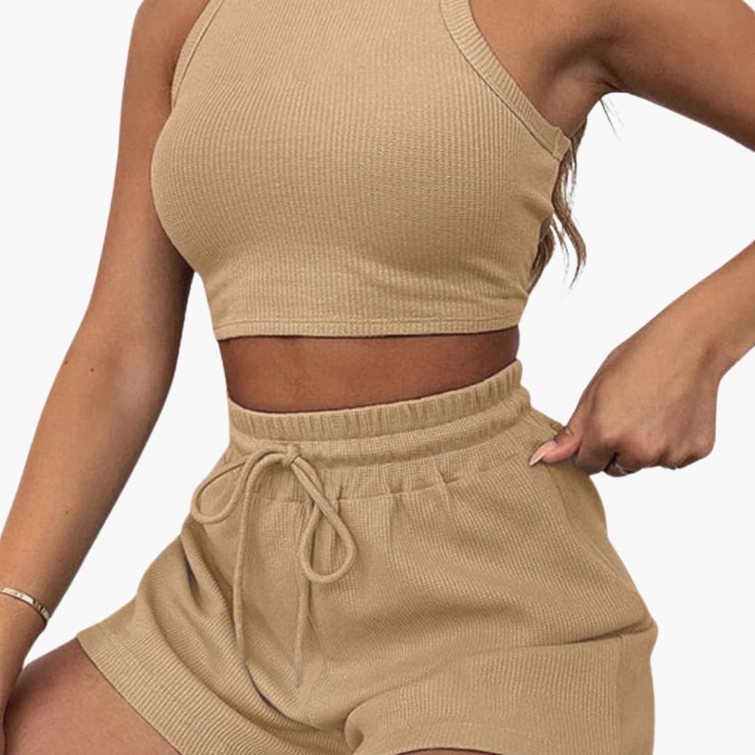 Women's Athletic Two-Piece Set Racerback and Shorts - VibreMode