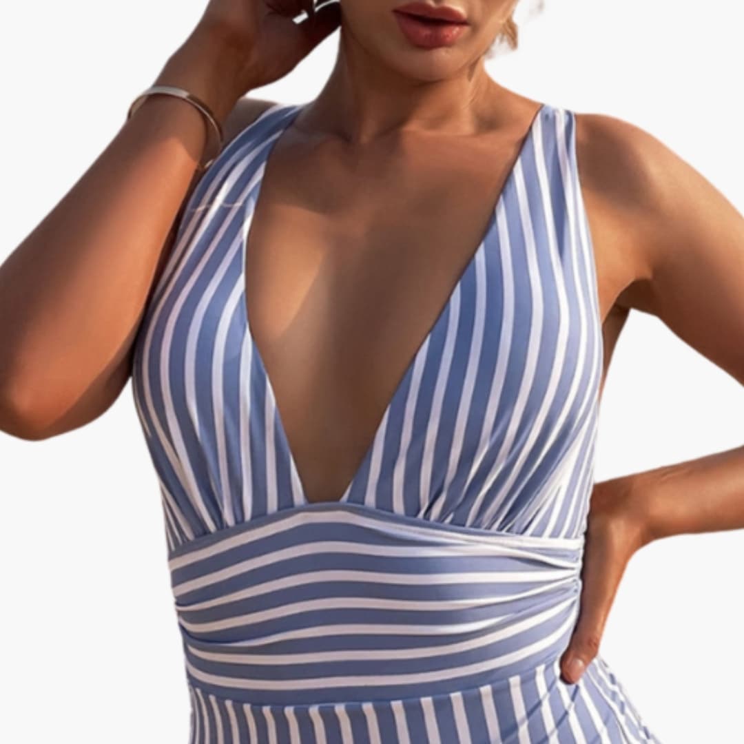 Women's Ruched One-Piece Swimsuit Scoop Neck Wide Straps