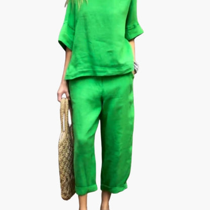 Women's Short Sleeve Two Piece Set Round Neck Elastic Waist Pants