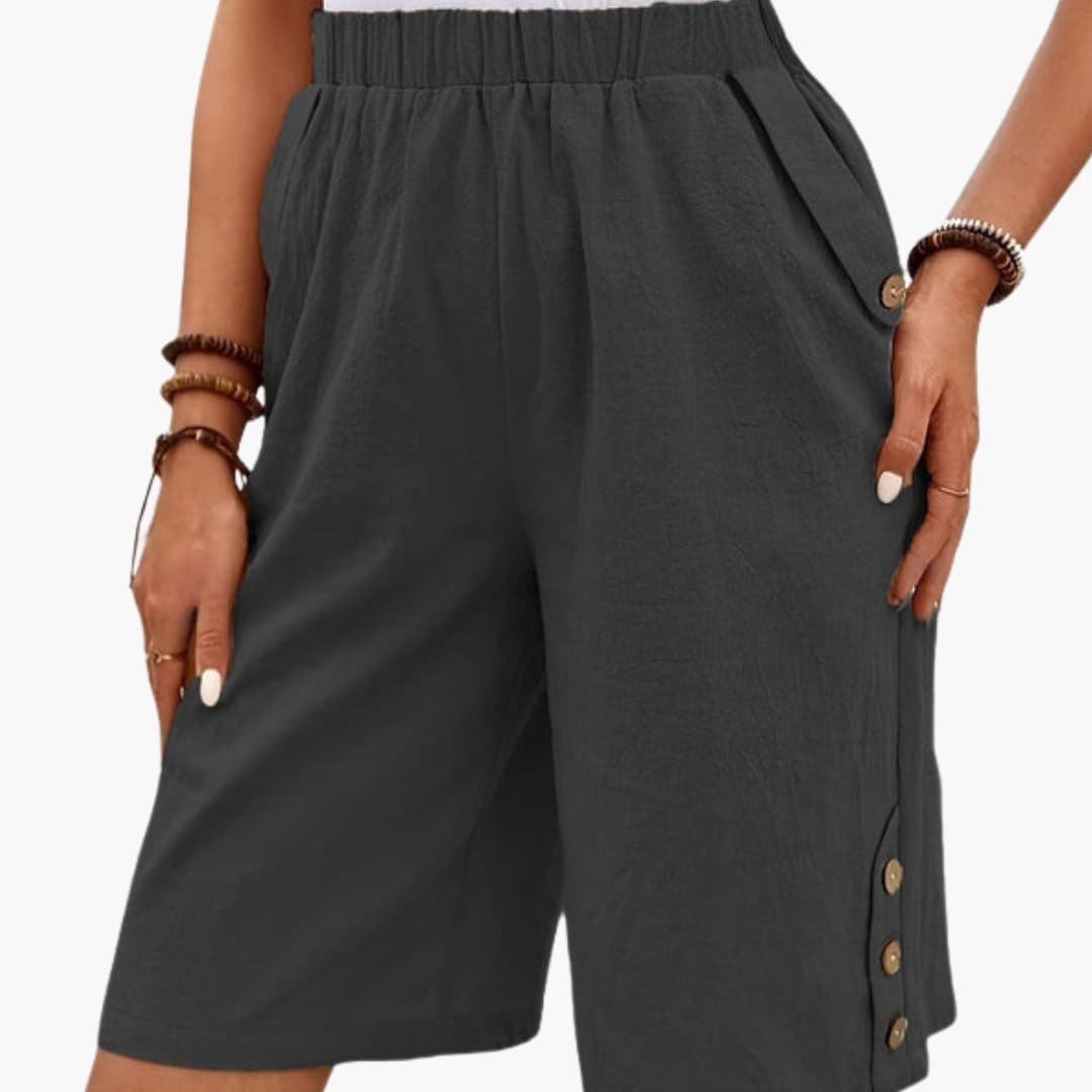 Women's Elastic Waist Shorts Button Detail - VibreMode